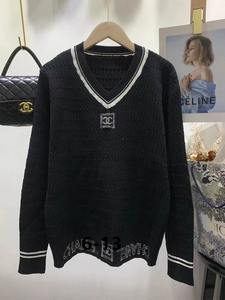 Chanel Women's Sweater 201